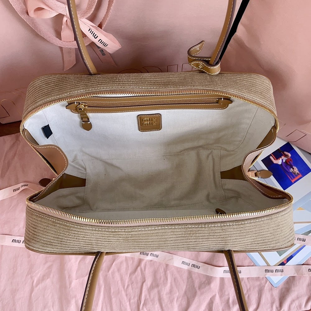 Dragons Bags Miun Miun Luxury Bag --123072