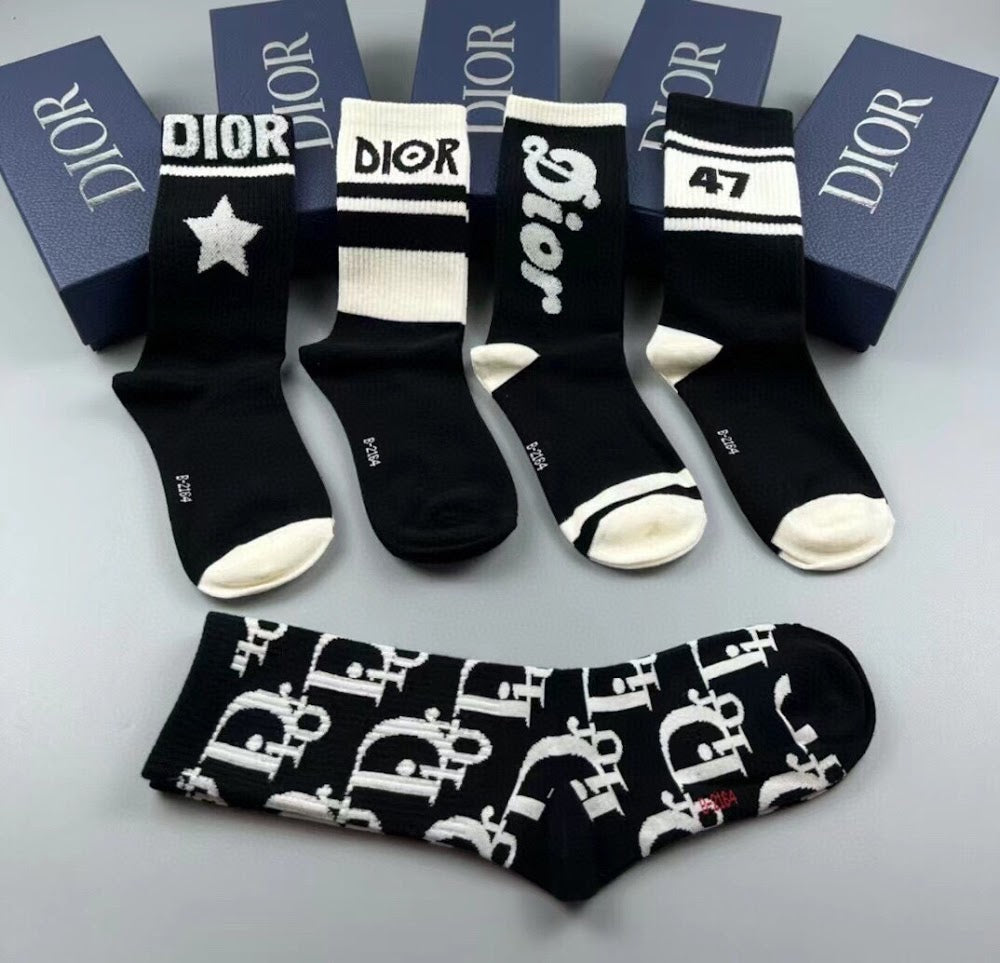 Dragons Bags Premium Luxury Socks --97977