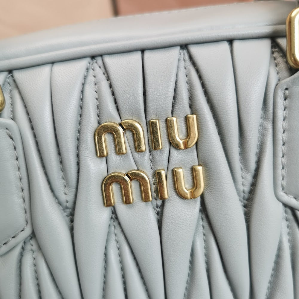 Dragons Bags Miun Miun Luxury Bag --123311