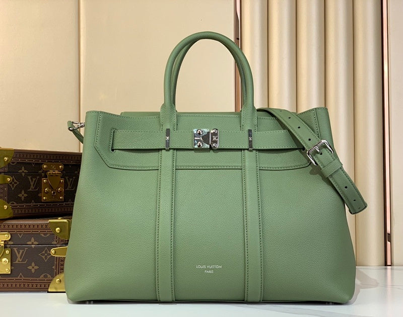 Dragons Bags ln Luxury Bag --62558
