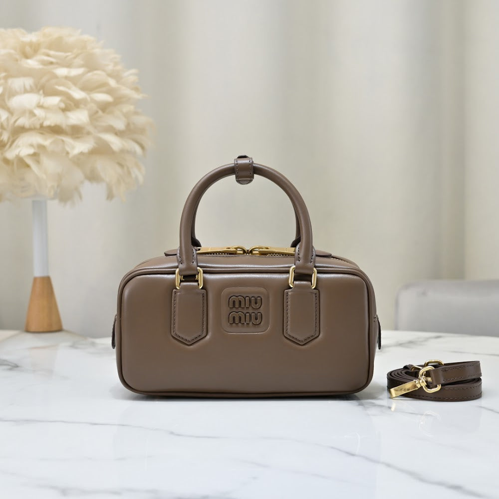 Dragons Bags Miun Miun Luxury Bag --123365