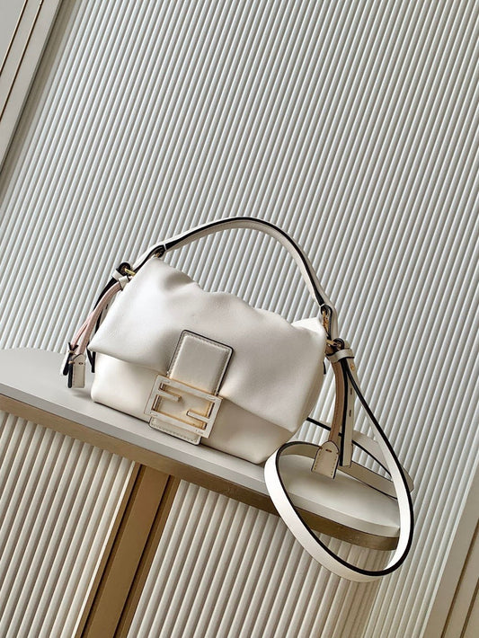 new-designer-premium-bags-nm15025