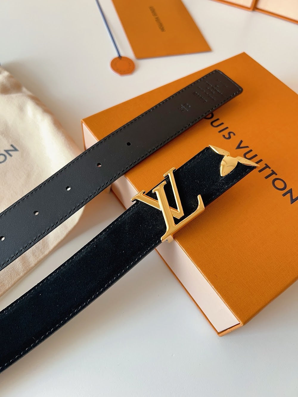 Dragons Bags ln Luxury Belt --107441