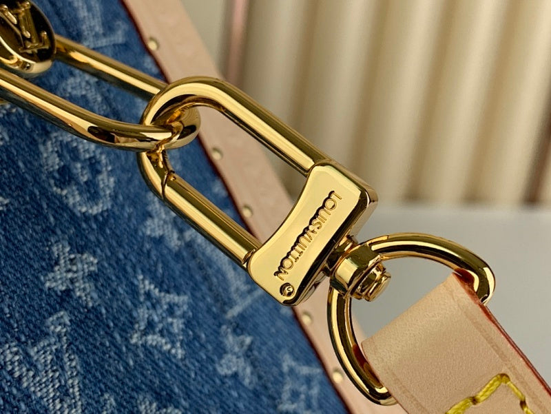 Dragons Bags ln Luxury Bag --68959