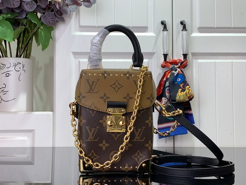 Dragons Bags ln Luxury Bag --96797