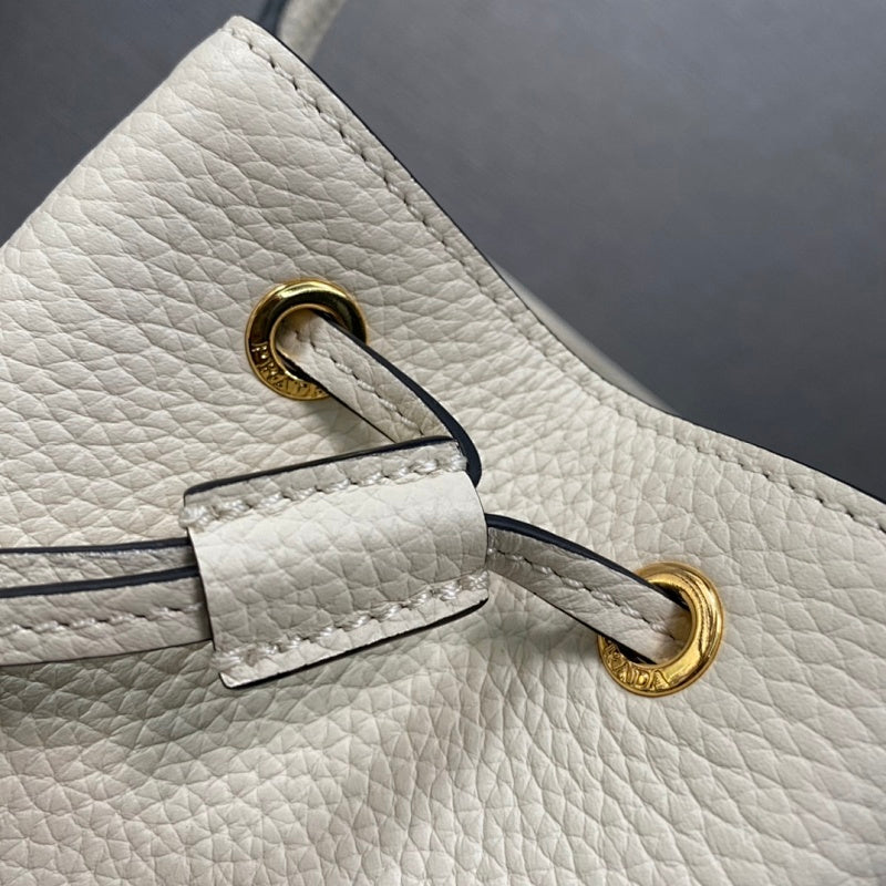 Jessica Bags pradn Luxury Bag --74952
