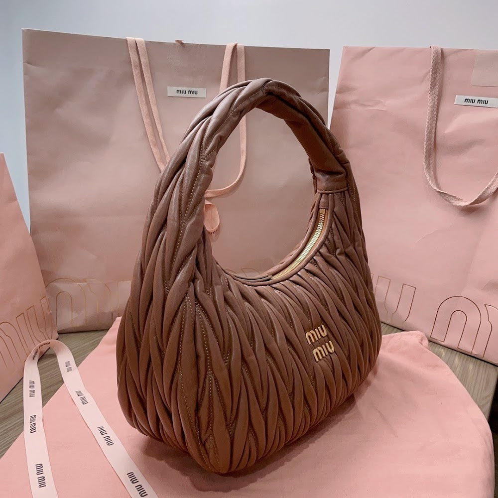 Dragons Bags Miun Miun Luxury Bag --123243