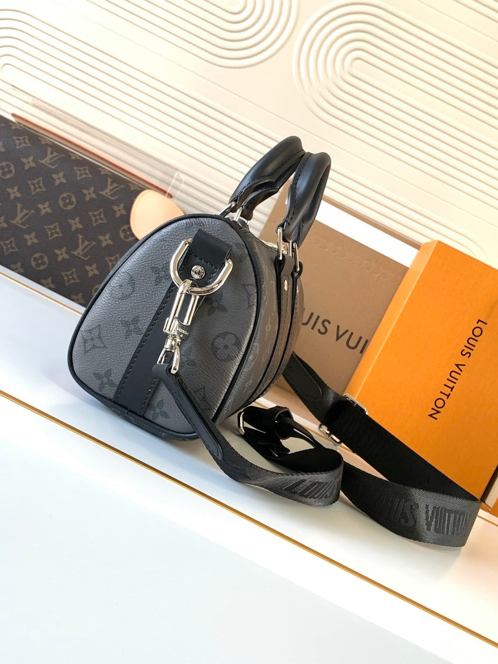 Dragons Bags ln Luxury Bag --70963