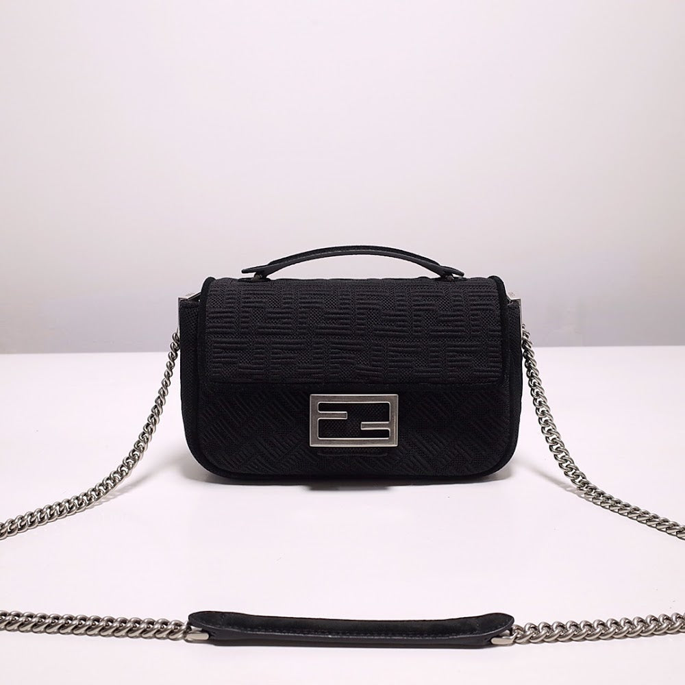 new-luxury-designer-bags-nm15265