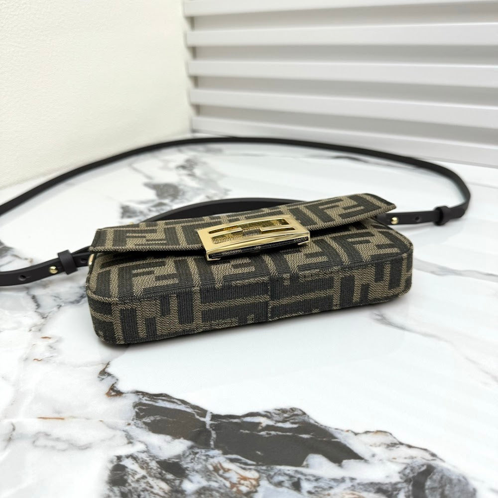 new-luxury-designer-bags-nm15572