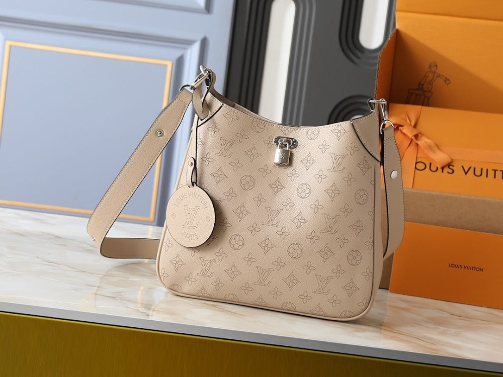 Dragons Bags ln Luxury Bag --77284