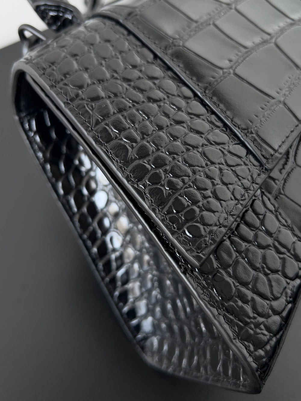 Dragons Bags Balenciaga Luxury Bag --111463