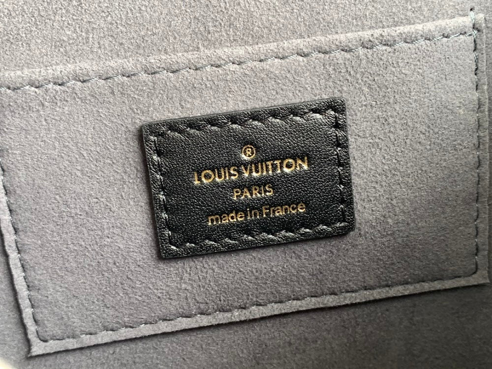 Dragons Bags ln Luxury Bag --61551