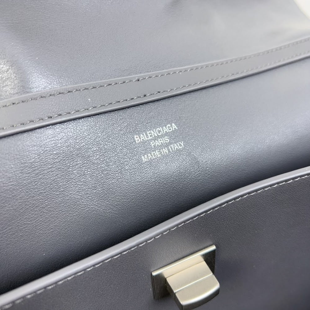 Dragons Bags Balenciaga Luxury Bag --111037