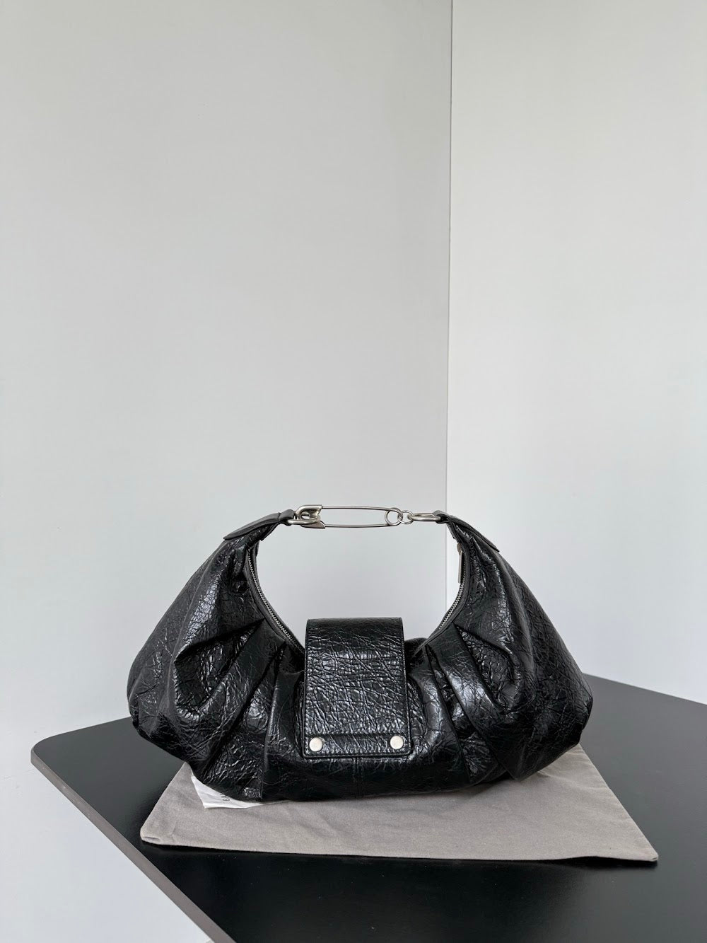 Dragons Bags Balenciaga Luxury Bag --111640