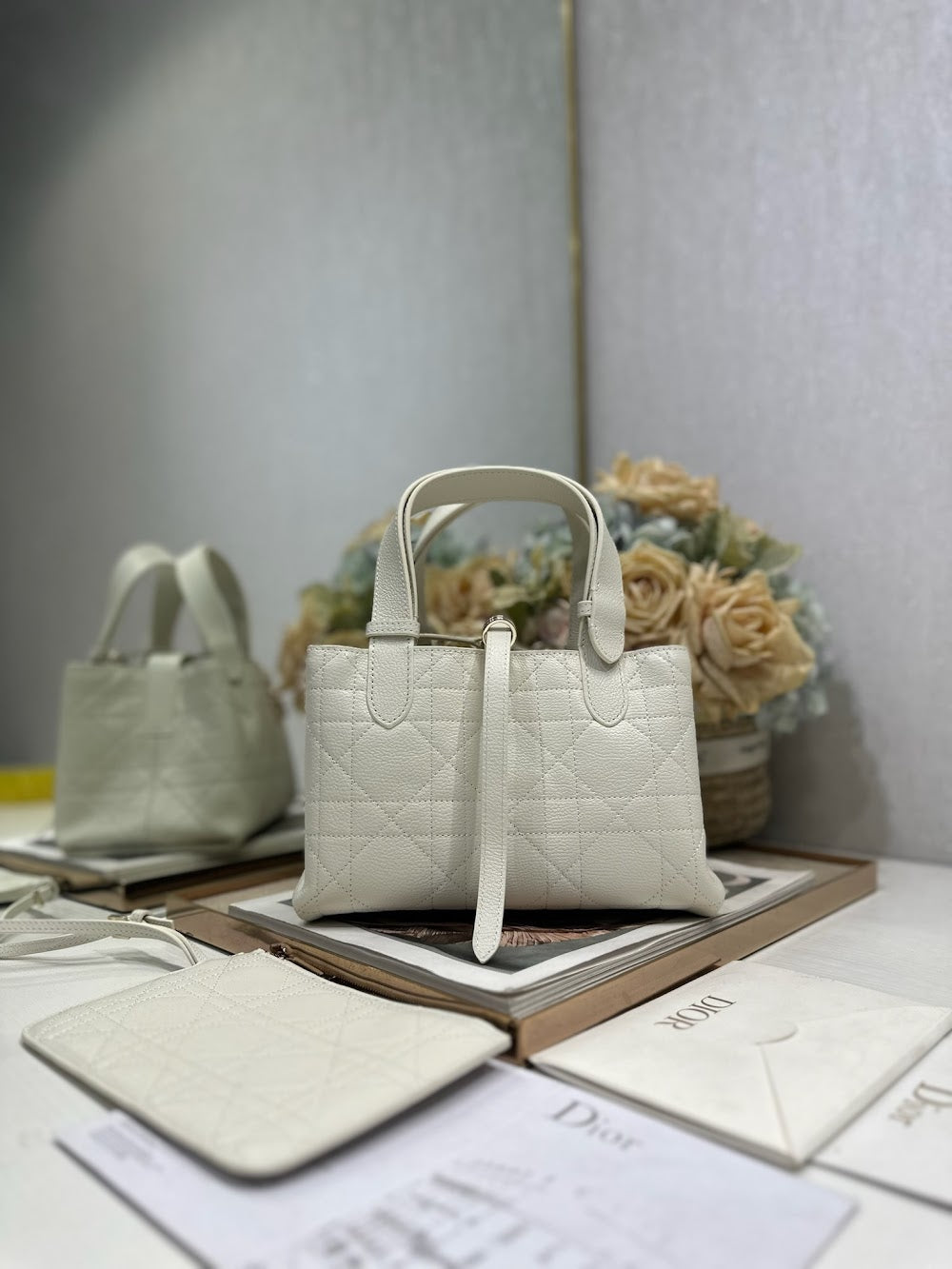 Dragons BagsDiorn Luxury Bag --116129