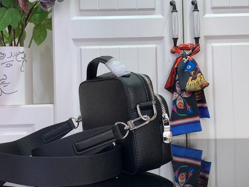 Dragons Bags ln Luxury Bag --97114