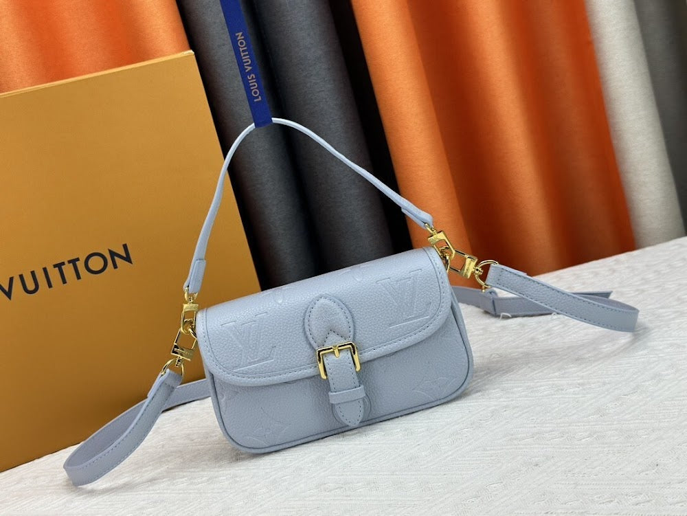 Jessica Bags ln Luxury Bag --76166