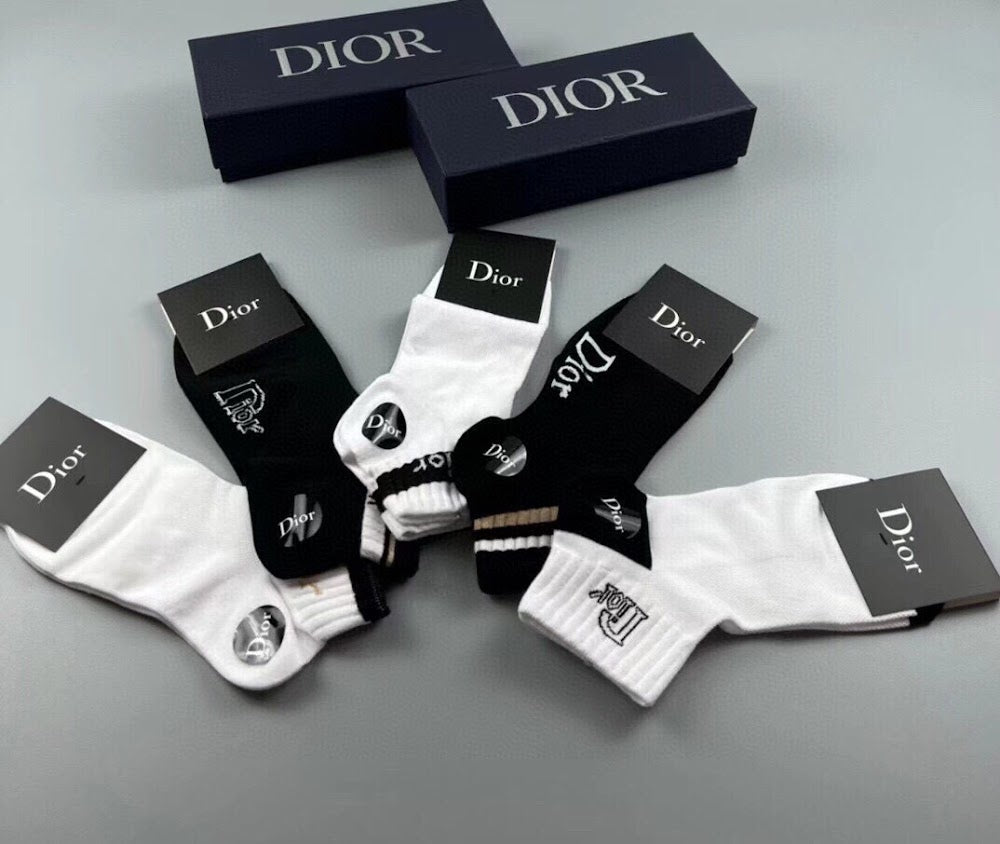 Dragons Bags Premium Luxury Socks --97830