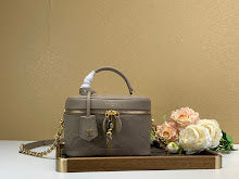 new-luxury-designer-bags-nm4965
