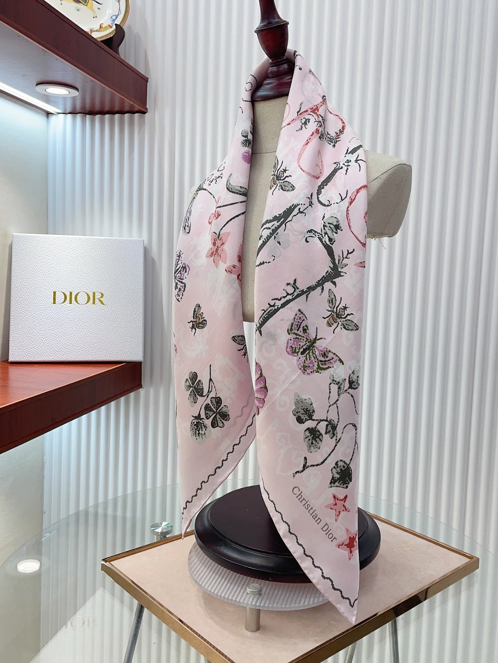 Dragons Bags Premium Designer Scarf --98868
