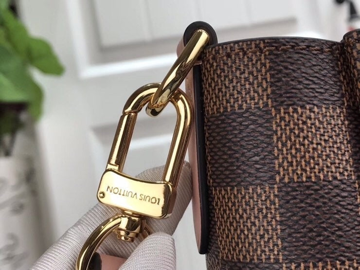 Dragons Bags ln Luxury Bag --66921