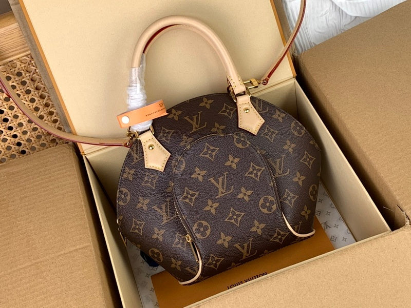 Dragons Bags ln Luxury Bag --56060
