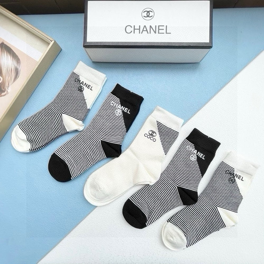 Dragons Bags Premium Luxury Socks --98737