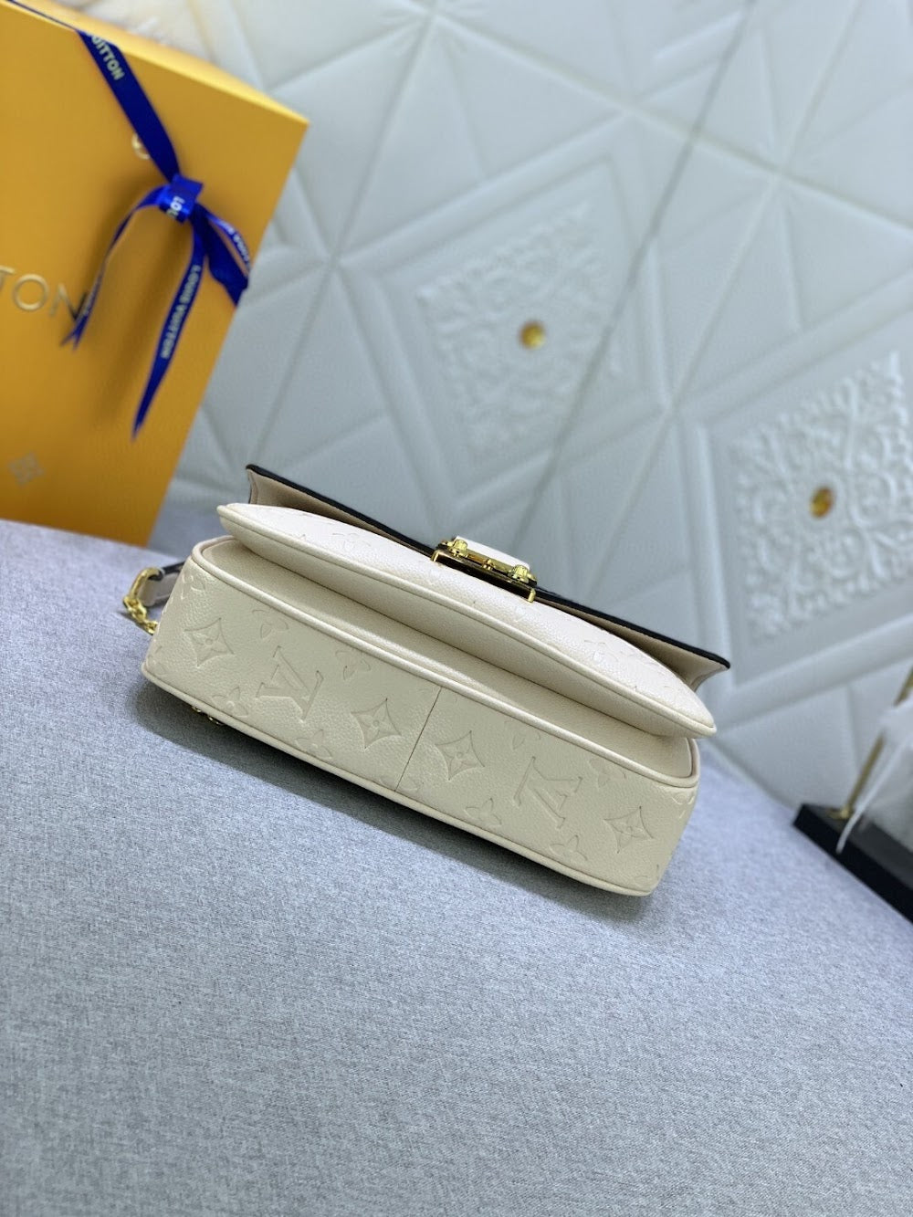 Jessica Bags ln Luxury Bag --75676