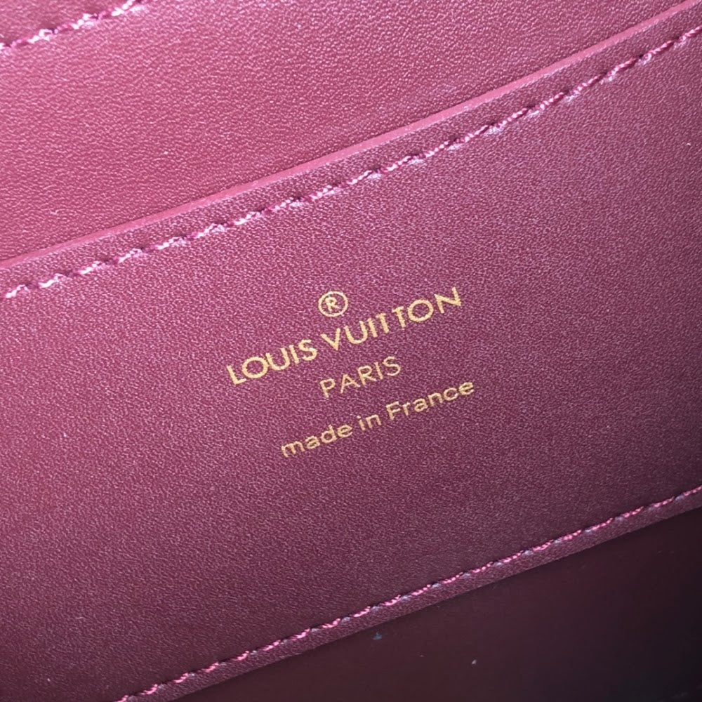 Dragons Bags ln Luxury Bag --60595