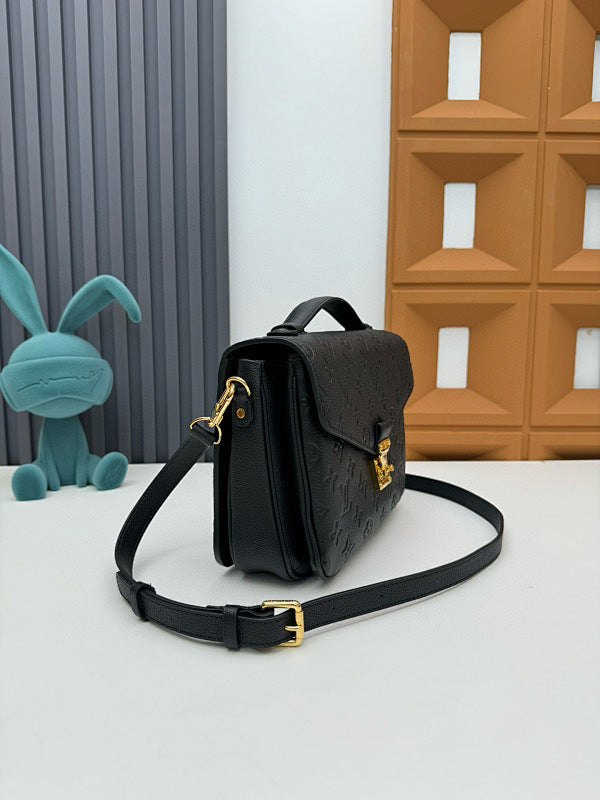 Dragons Bags ln Luxury Bag --81543