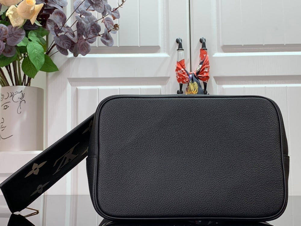 Dragons Bags ln Luxury Bag --58867