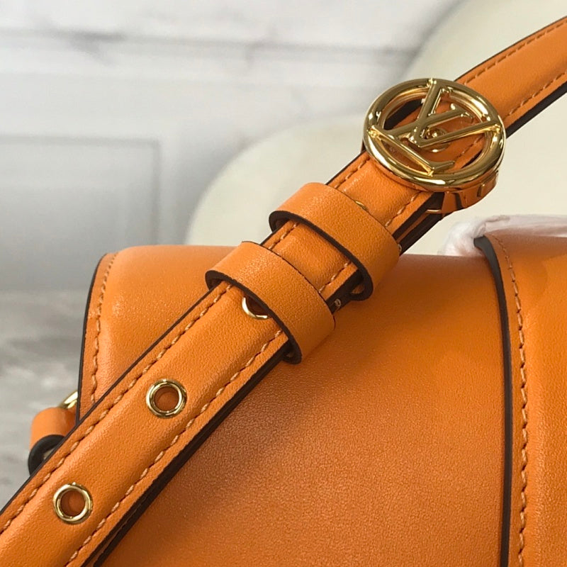 Dragons Bags ln Luxury Bag --66669