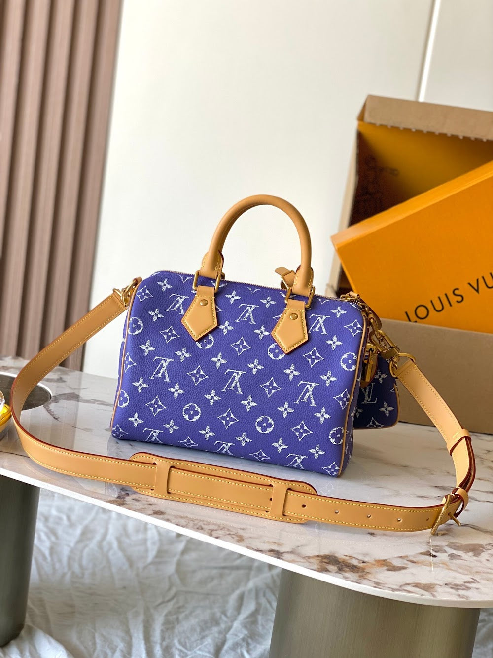 Dragons Bags ln Luxury Bag --97196