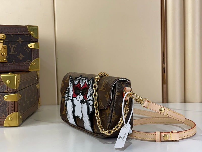 Dragons Bags ln Luxury Bag --62925