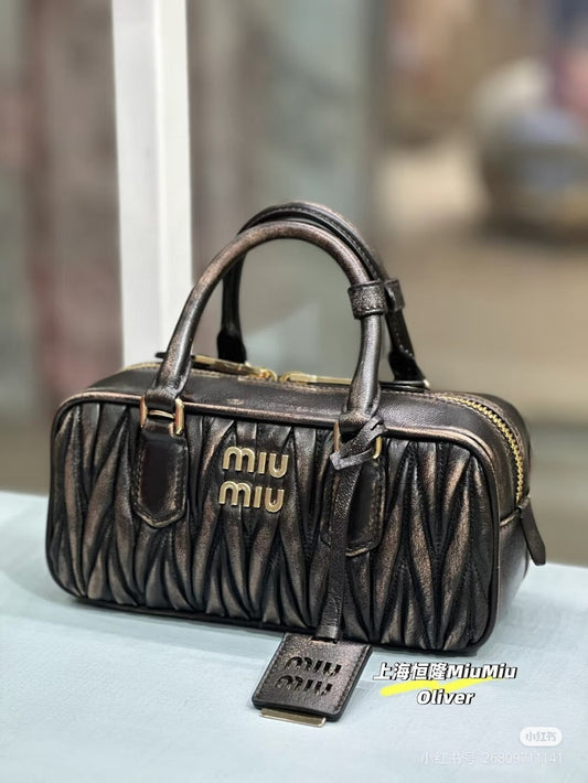 Dragons Bags Miun Miun Luxury Bag --122329