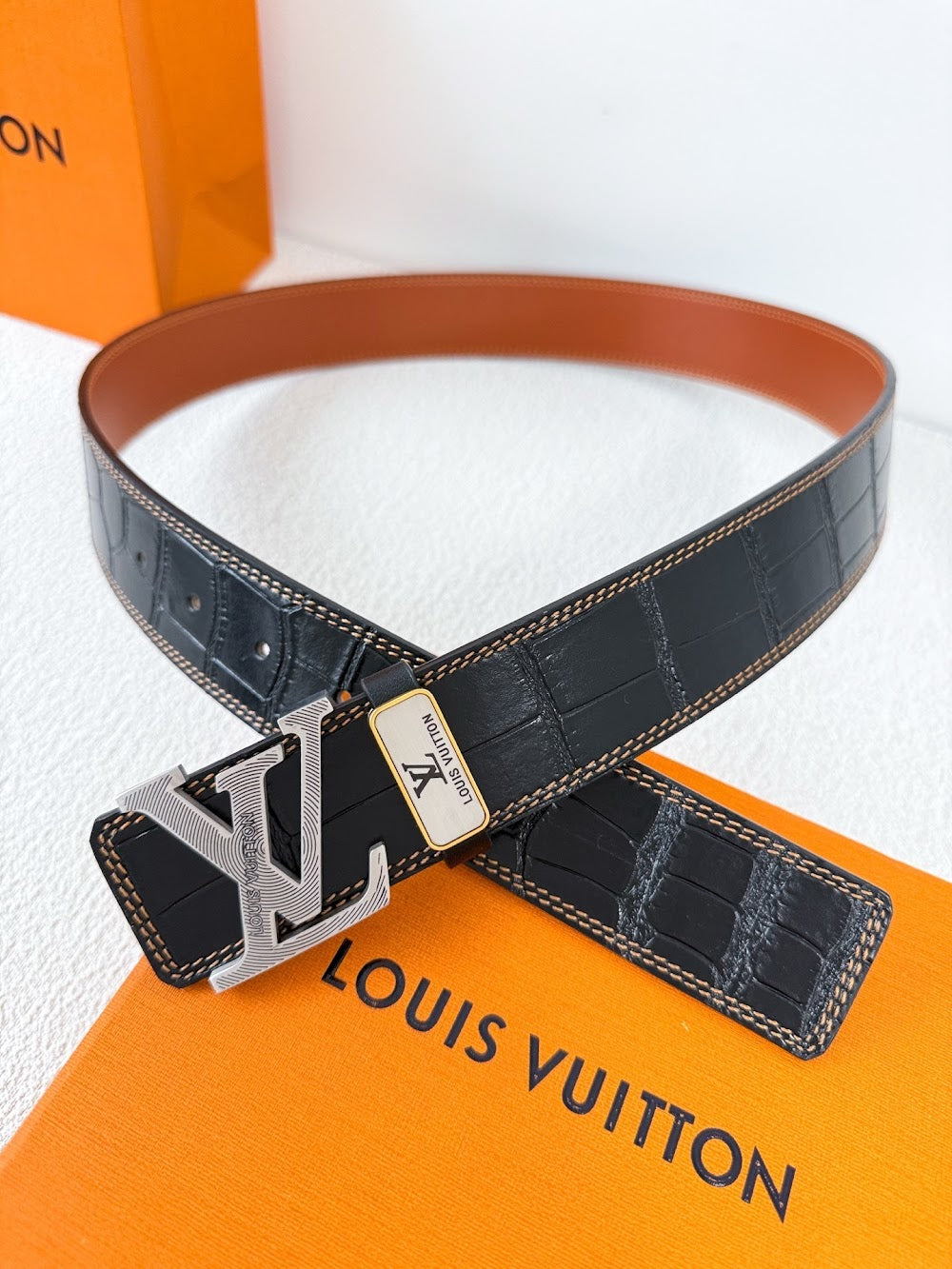 Dragons Bags ln Luxury Belt --100555