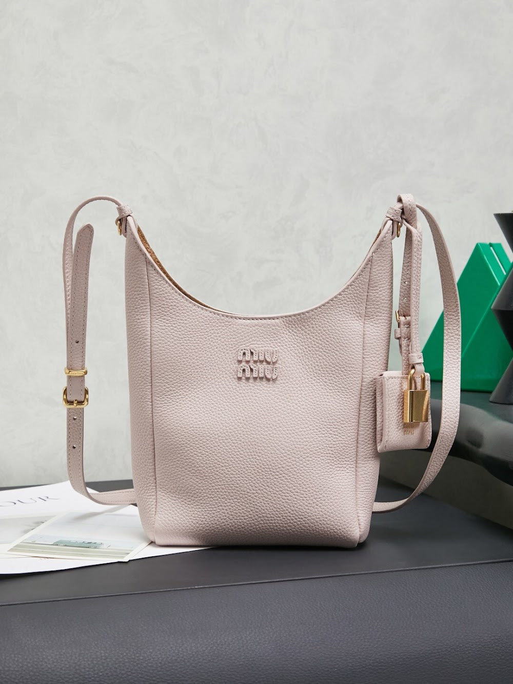 Dragons Bags Miun Miun Luxury Bag --123158