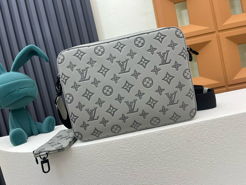 Dragons Bags ln Luxury Bag --70931