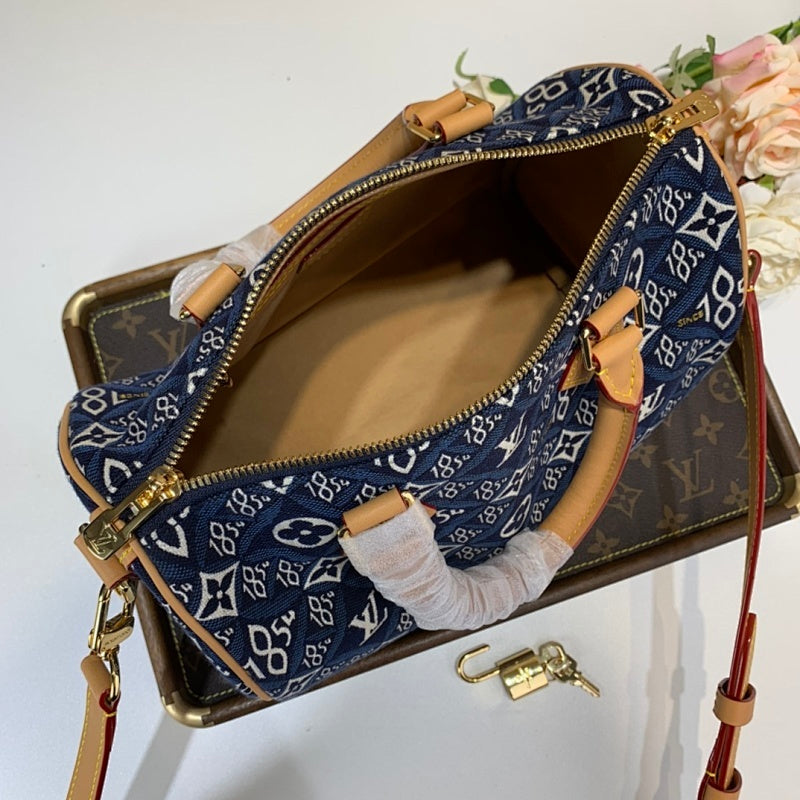 Dragons Bags ln Luxury Bag --66296