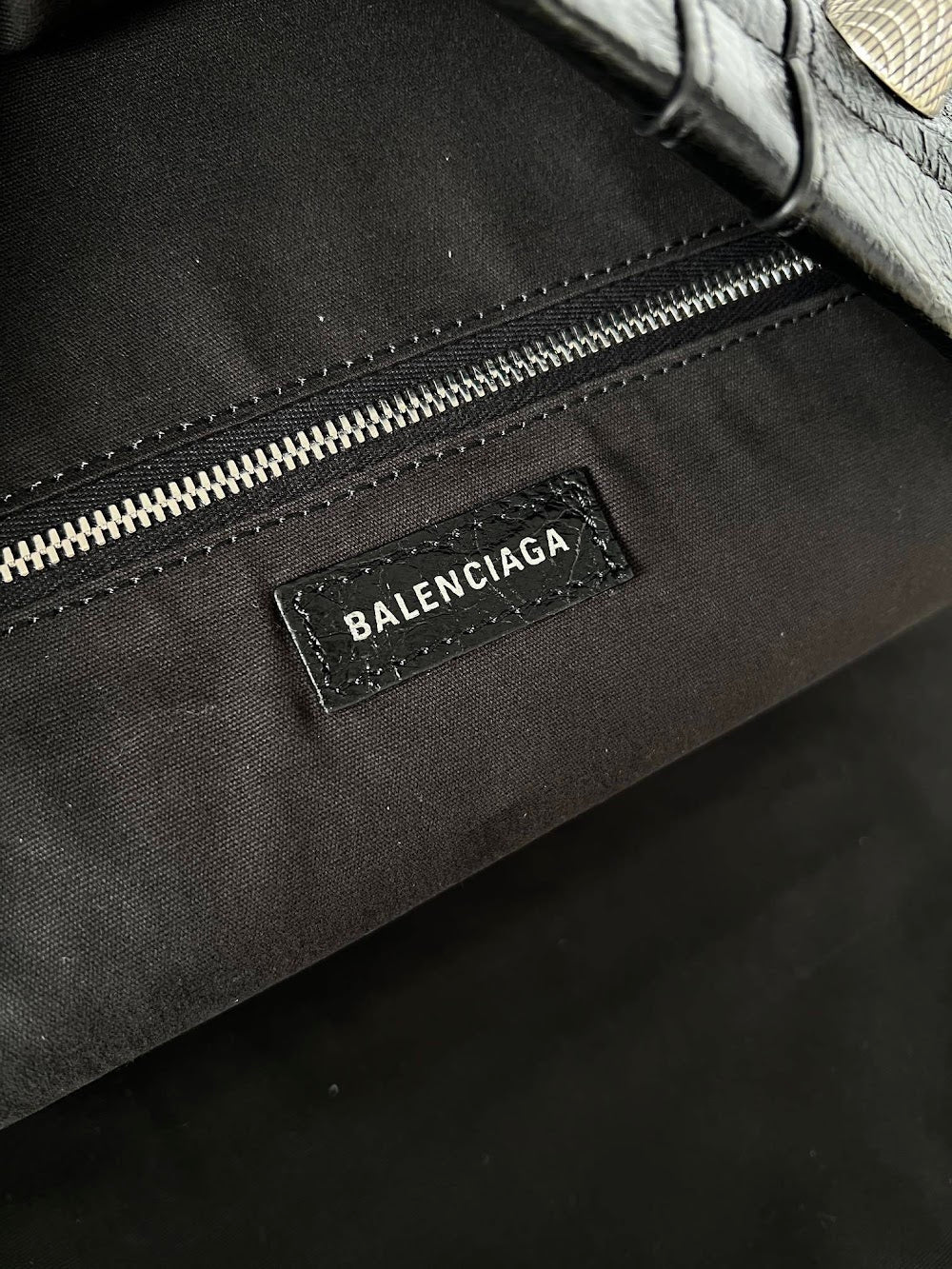 Dragons Bags Balenciaga Luxury Bag --111170