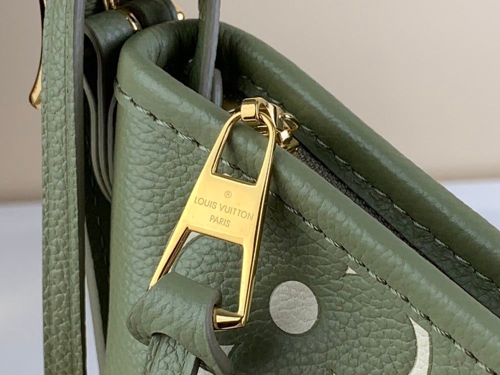 Dragons Bags ln Luxury Bag --61851