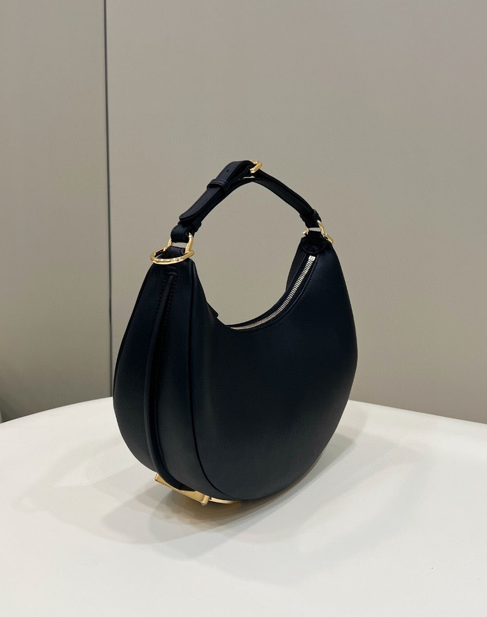 new-luxury-designer-bags-nm15258