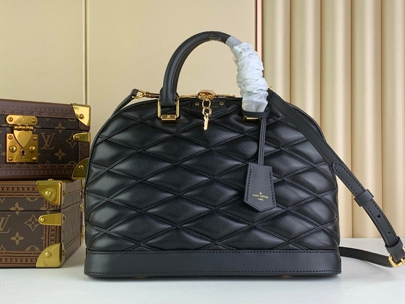 Dragons Bags ln Luxury Bag --58539