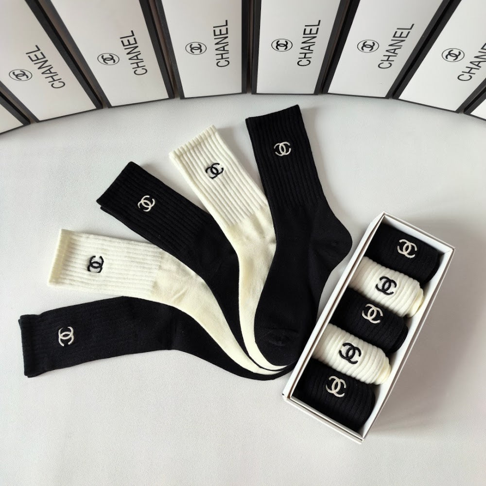Dragons Bags Premium Luxury Socks --98006