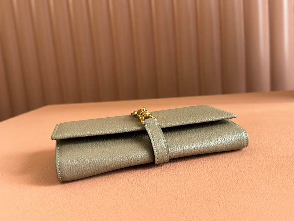 new-designer-premium-bags-nm17421