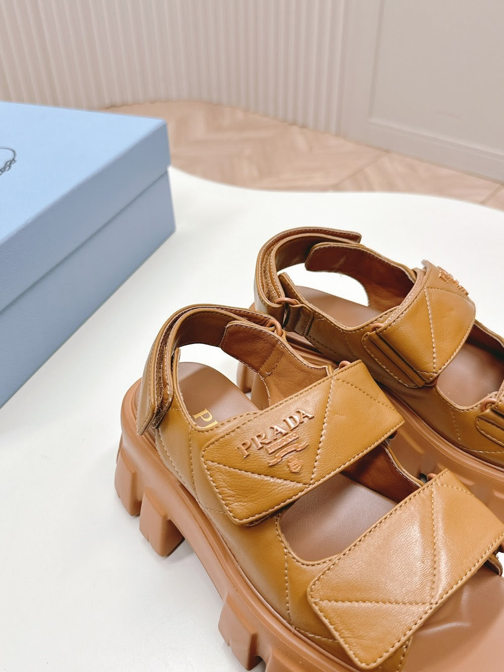 Dragons Bags Prada Luxury Heels --53315