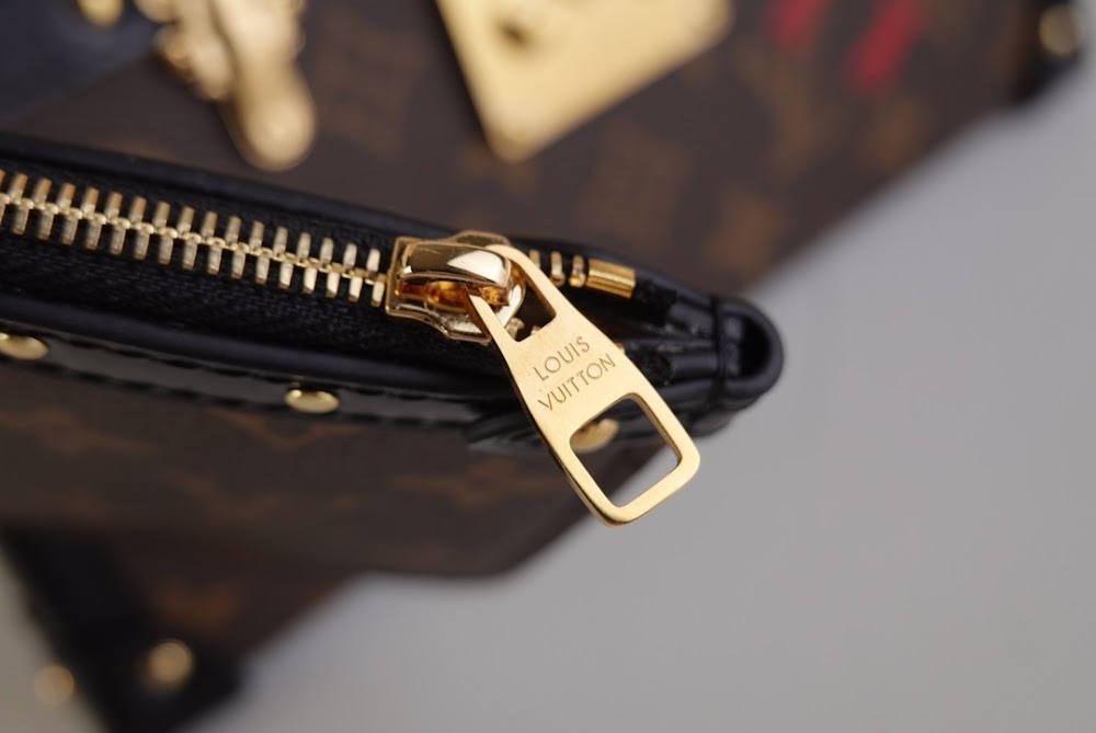 Dragons Bags ln Luxury Bag --56099