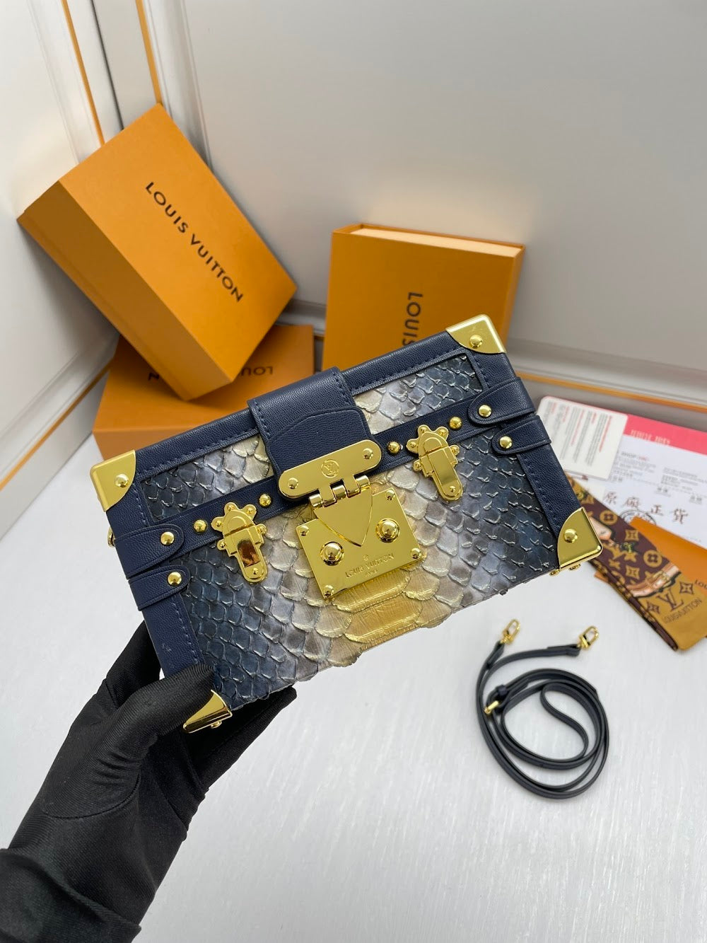 Dragons Bags ln Luxury Bag --77776