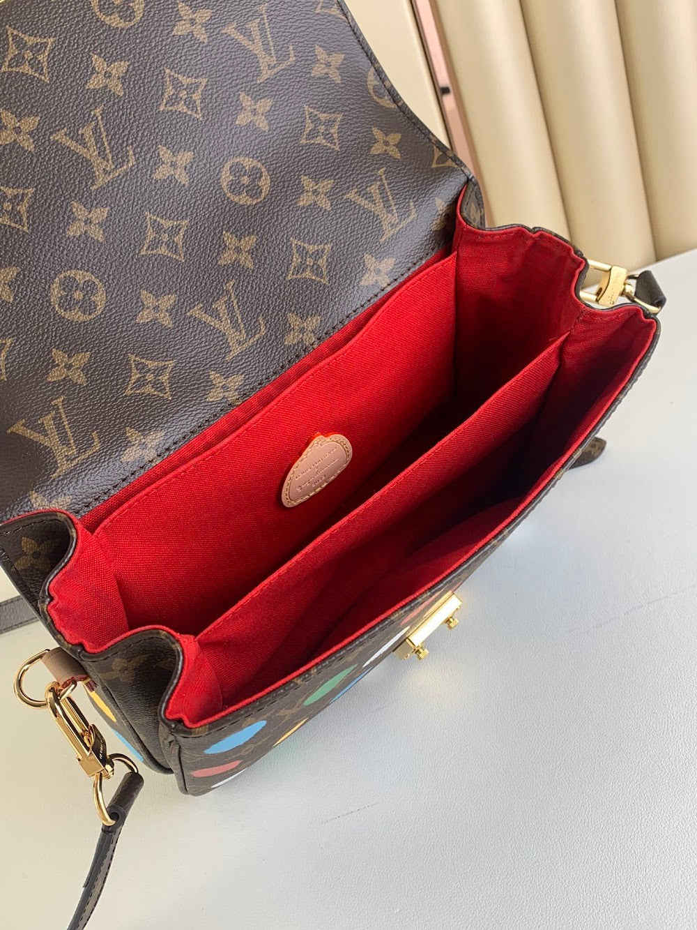 Dragons Bags ln Luxury Bag --61358